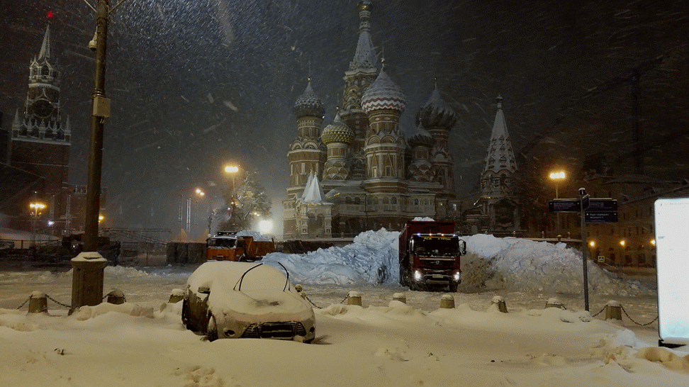 Зима в Москве. Снегопад в городе. Метель в городе. Зима в России ночью. Метель новейшая версия